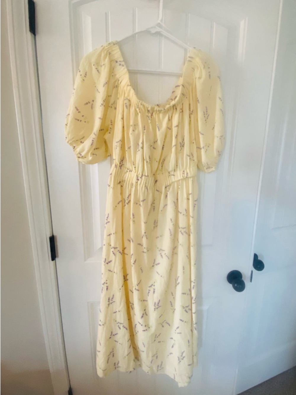 H&M Light Yellow Floral Puff-Sleeve Maxi Dress